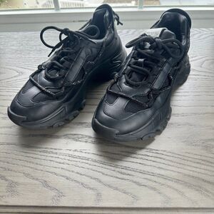 Steve Madden Miracles Sneakers Women's Size 9